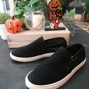 STEVE MADDEN ZEENA SIZE (9)